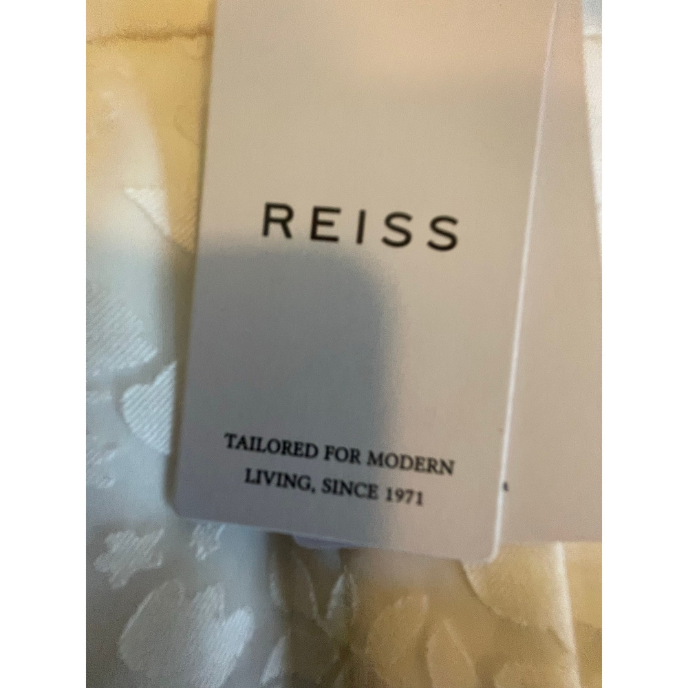 REISS Denva Burnout Skirt in Ivory - Picture 2 of 13
